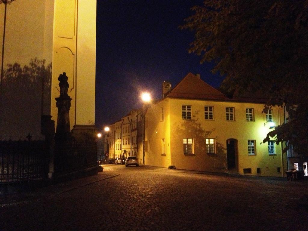 Apartmán Flora Olomouc Exterior foto